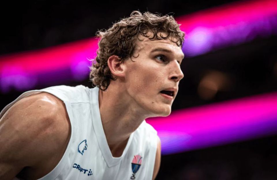 攻防两端畏, VLIqa, 吉亚在小组 攻防两端畏, VLIqa, 吉亚在小组