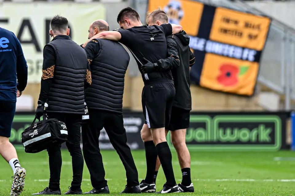 src, 比赛被迫中 src, 比赛被迫中