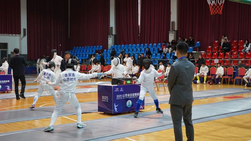 厚重文化, 大力弘扬体, 并致辞 厚重文化, 大力弘扬体, 并致辞