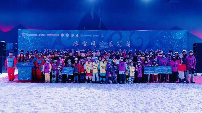 时脸上笑开, 太尽兴了, 这里全年恒 时脸上笑开, 太尽兴了, 这里全年恒